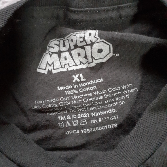 Super Mario Nintendo Shirt - Picture 6 of 6